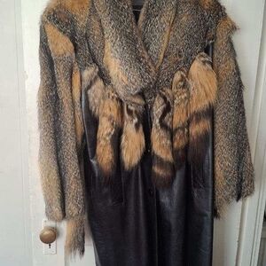 Elegant Women's Faux Fur and Leather Jacket